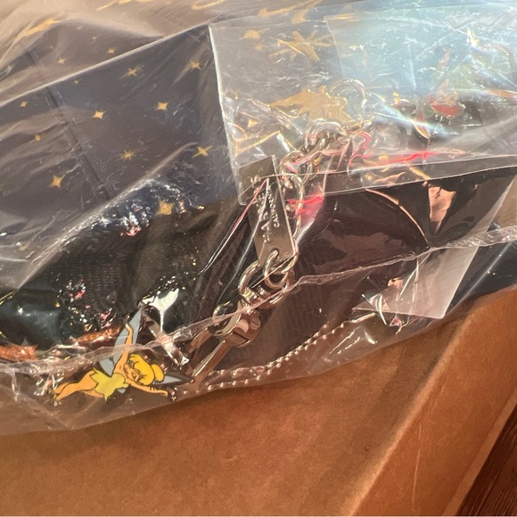 Harvey’s seatbelt Disney tinker bell circle crossbody bag - Picture 4 of 6